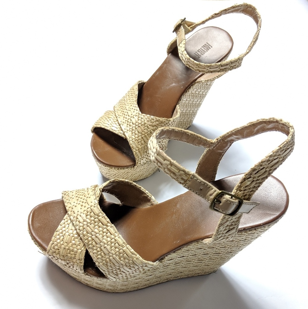 Forever 21 Easty Woven Wedges Sandals Ankle Strap
